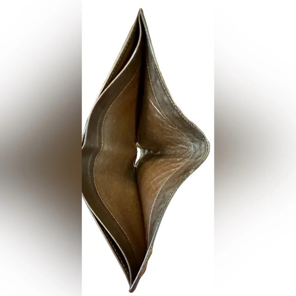 Bottega Veneta Intrecciato Leather Bifold Wallet - Picture 8 of 12